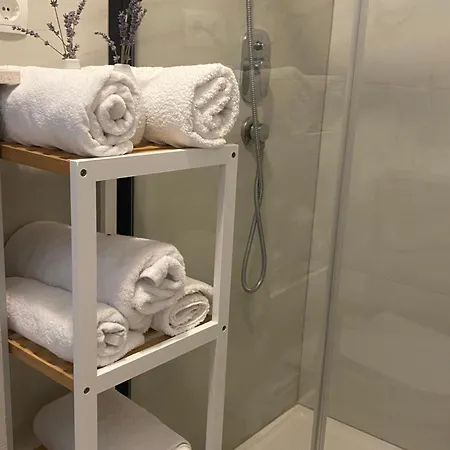 Cozy Seaview Retreat