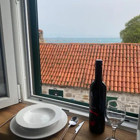 Cozy Seaview Retreat Апартаменты Сплит
