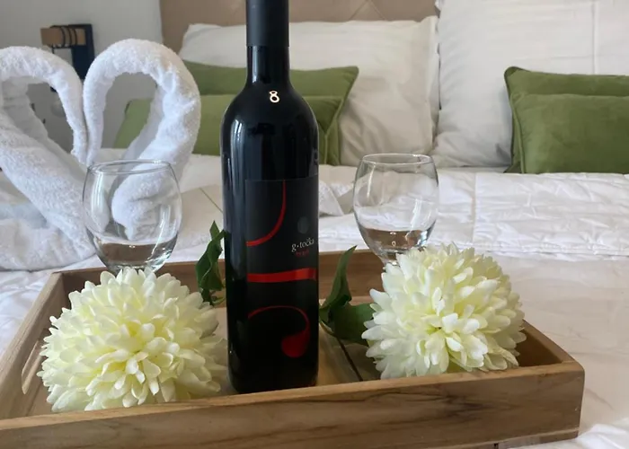 Cozy Seaview Retreat Lejlighed